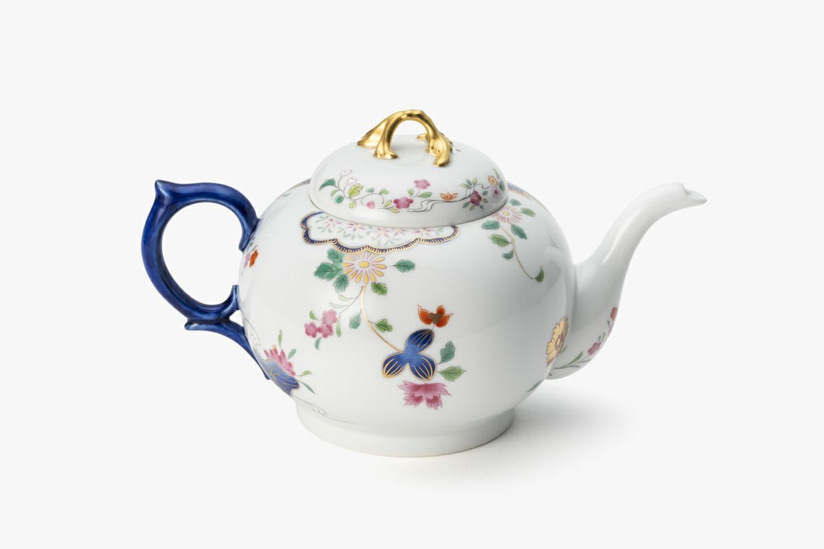 染錦絢爛草花絵 花結びポット | 有田焼 深川製磁｜公式オンラインストア