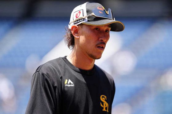 兄も知らなかった電撃トレード 前日にイベントで鷹ユニも…ラスト姿に