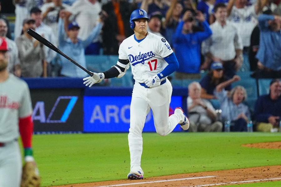 大谷翔平、2戦連発51号 鮮烈弾に本拠地熱狂…リーグトップを猛追の2本差