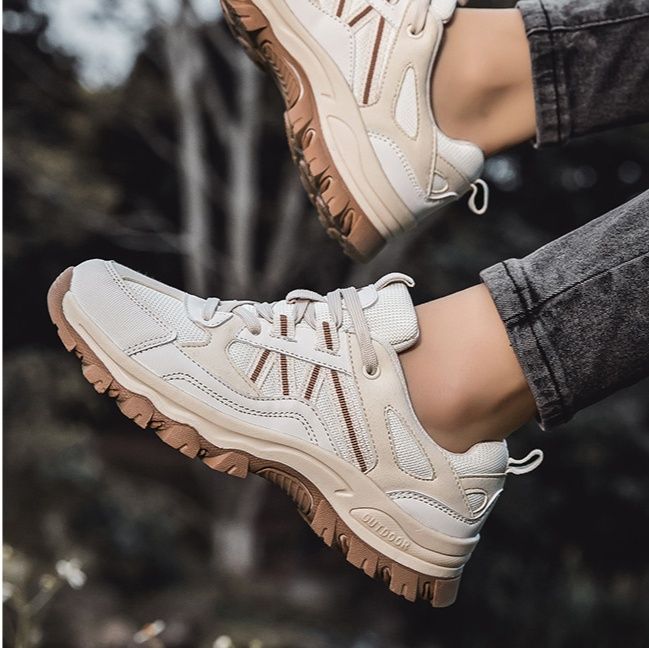 トレイルランニングシューズ レディース向け全地形対応型トレイル