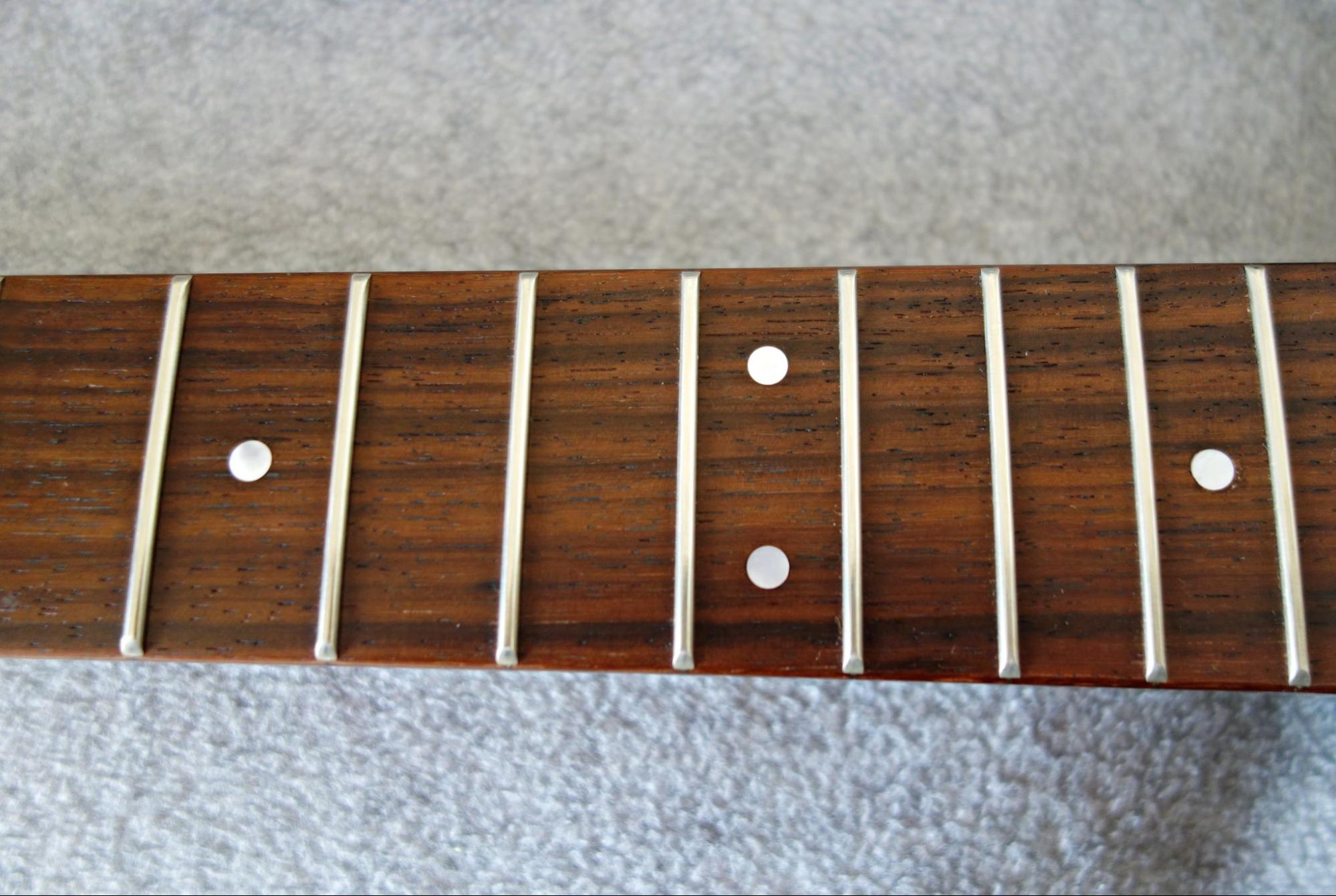 ローズウッド（紫檀）の木材としての魅力や用途について解説