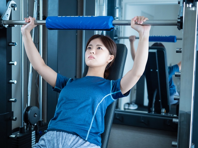 女性専用ジムで人気の筋トレメニュー8選！初心者におすすめの女性専用
