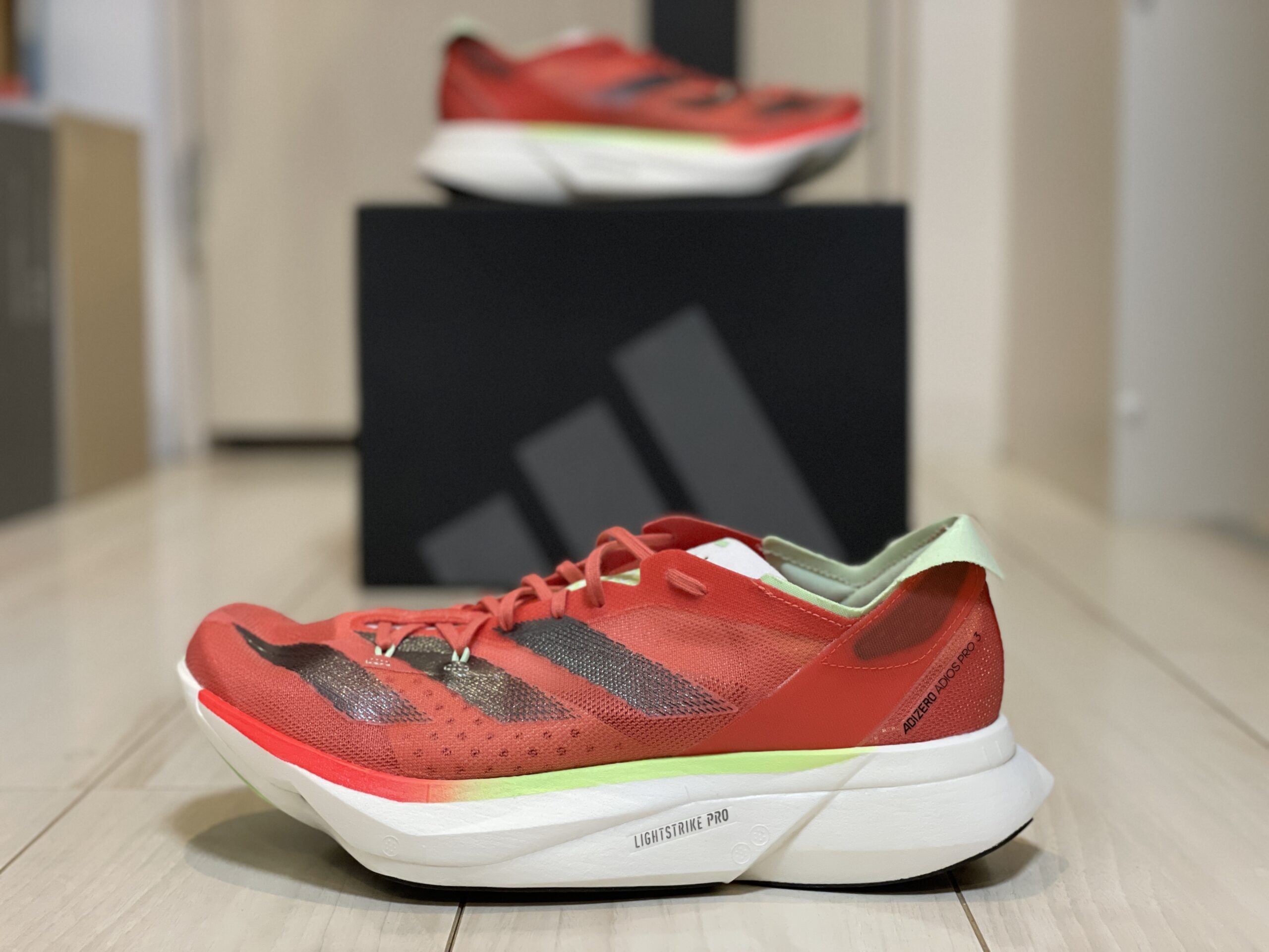 アディダスアディゼロアディオスプロ3徹底レビュー｜話題のスーパー