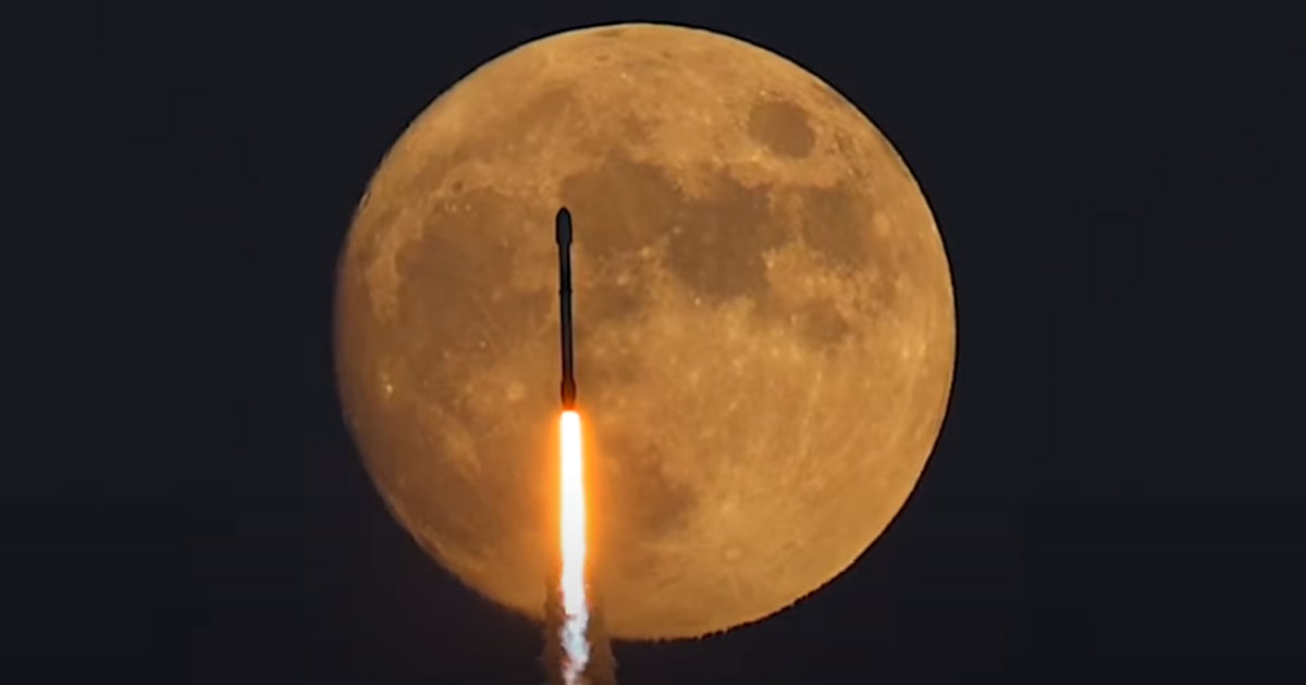 Stunning Video Shows SpaceX Rocket Launching In Front of Full Moon