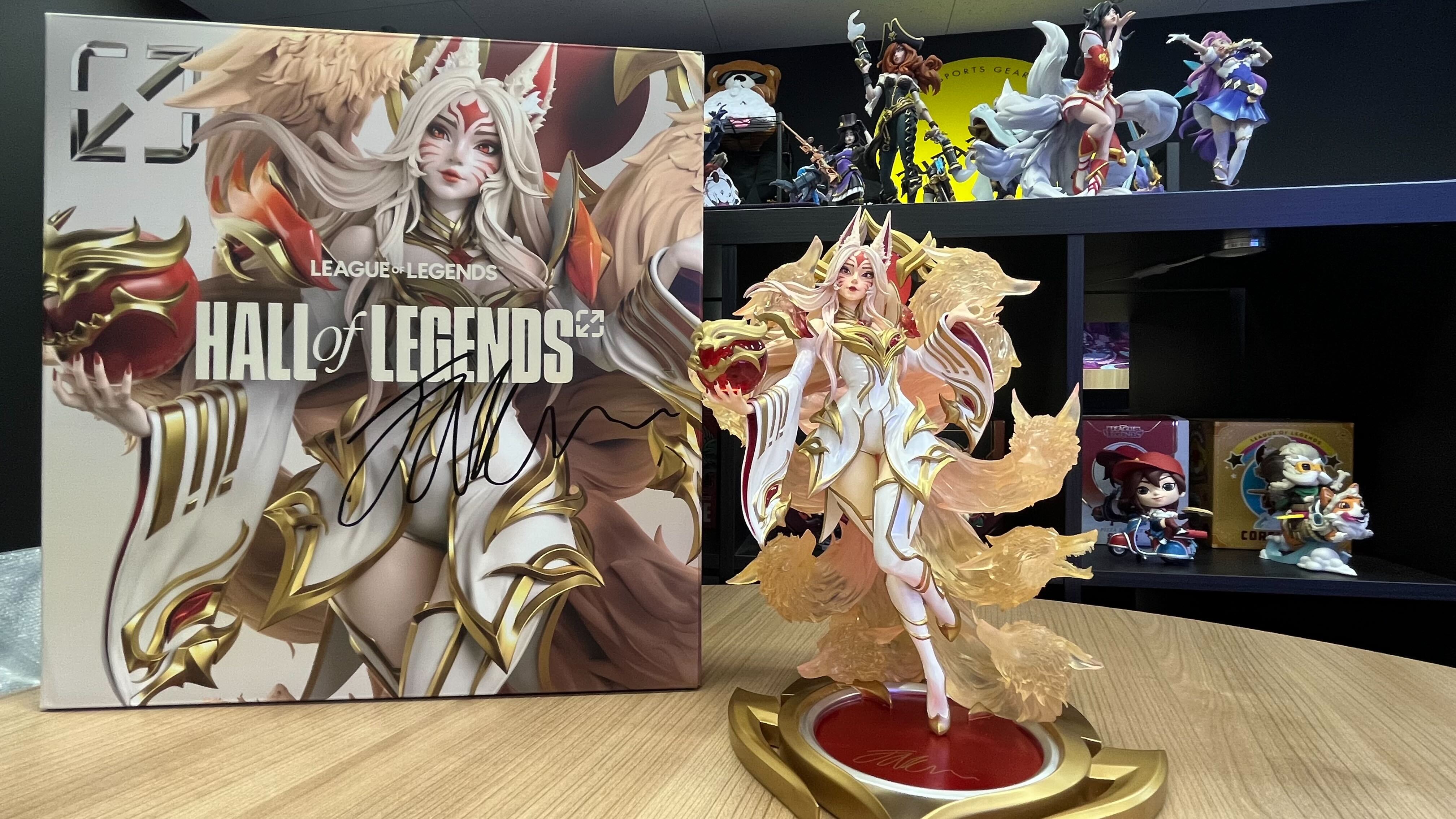 王者リヴェン フィギュア | リーグ・オブ・レジェンド（LoL）公式