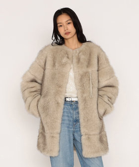 フェイクファー ノーカラーミドルレングスコート（18-14MM02-205