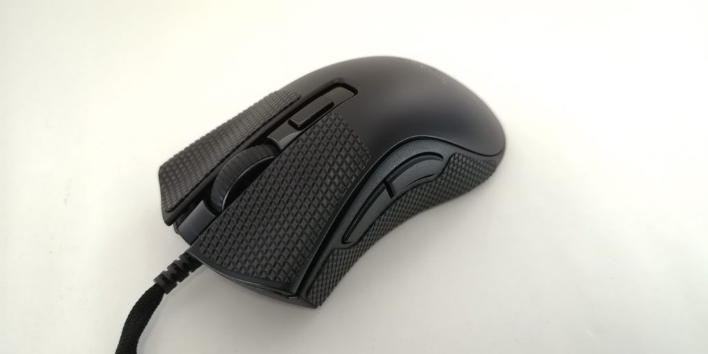 レビュー：「Razer DeathAdder V2 Mini」つかみ、つまみ持ちに最適