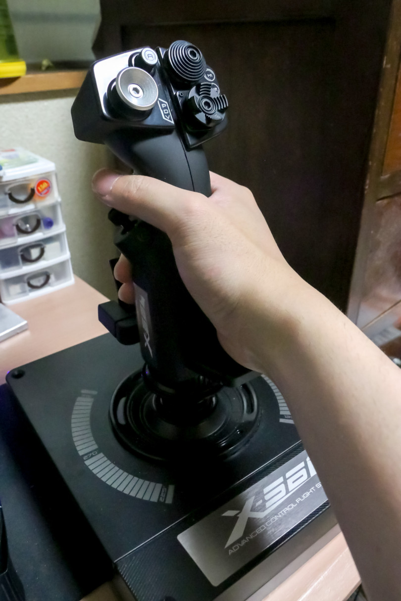 Logicoolの最新フライトスティック「X56 H.O.T.A.S.」レビュー