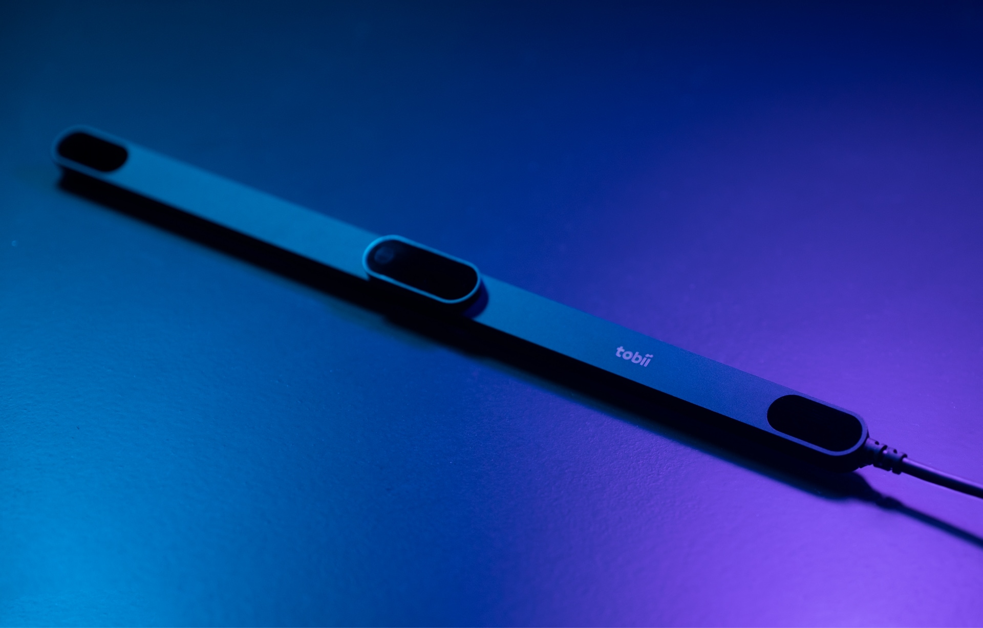 Tobii アイトラッカー5 | 次世代型ヘッド＆アイトラッキング