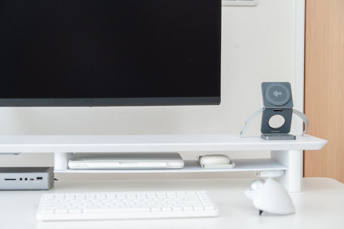 amesoba デスクシェルフ MASSIROは白デスクに合わないわけがない