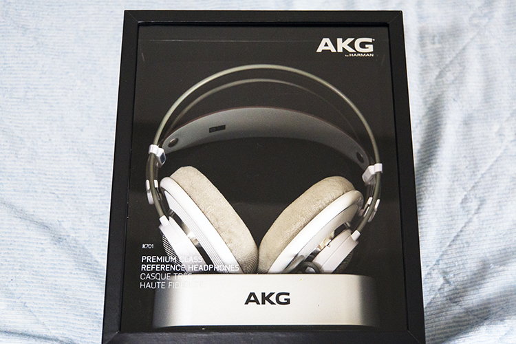 AKG K701 レビュー】澪ホンだこれ。音楽を純粋に楽しむことができる