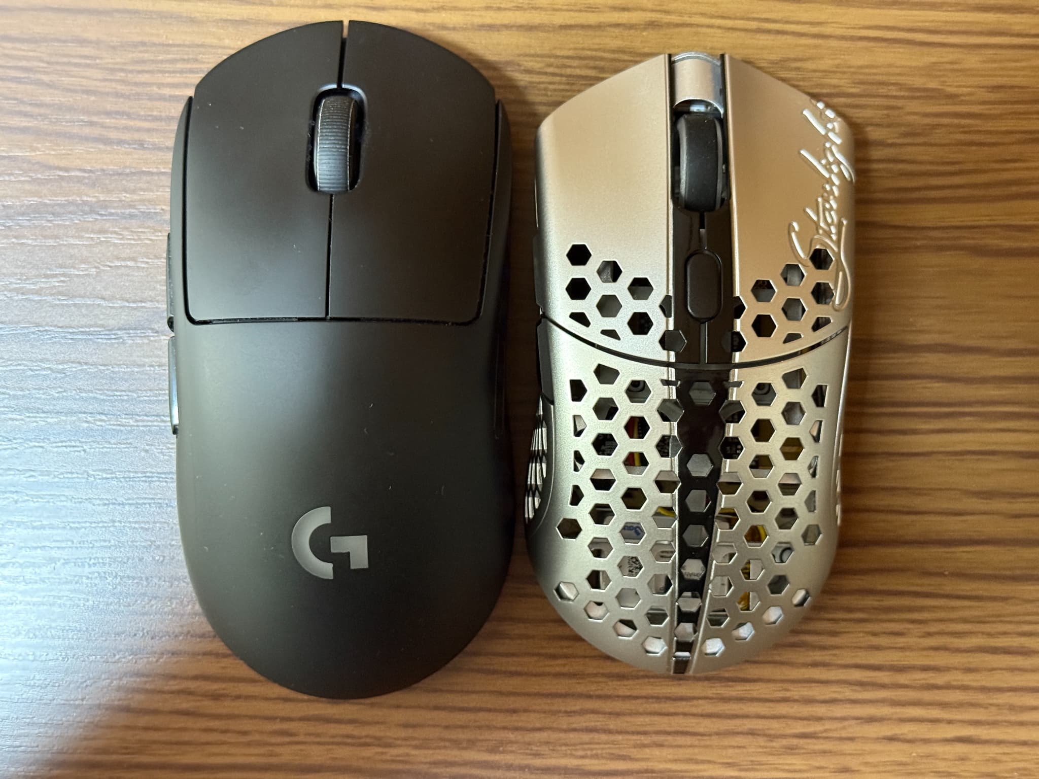 Finalmouse Starlight Pro TenZ（Sサイズ）レビュー｜軽さと高級感を