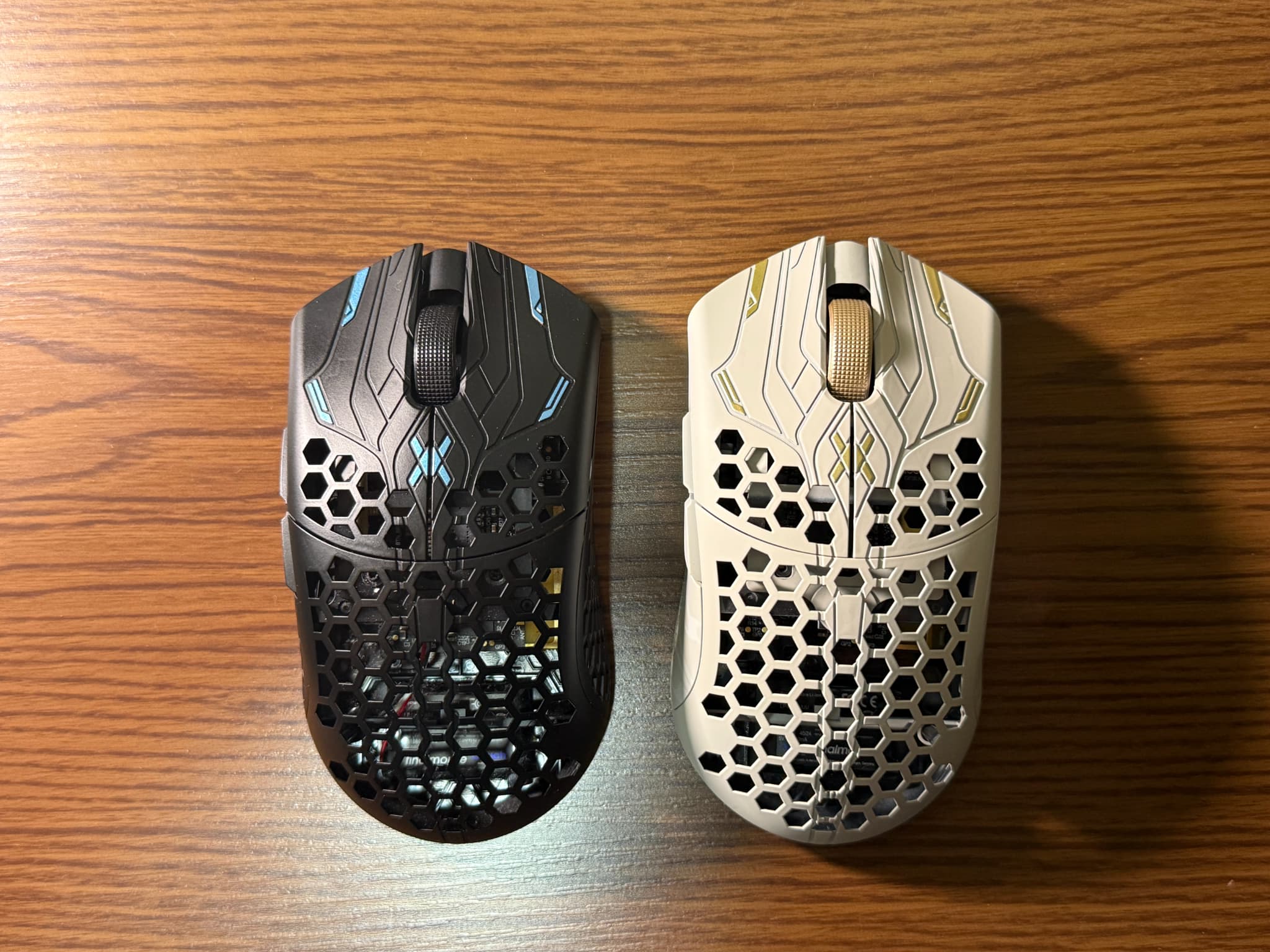 Finalmouse ULX Phantom レビュー｜初期ロットとビルドクオリティ