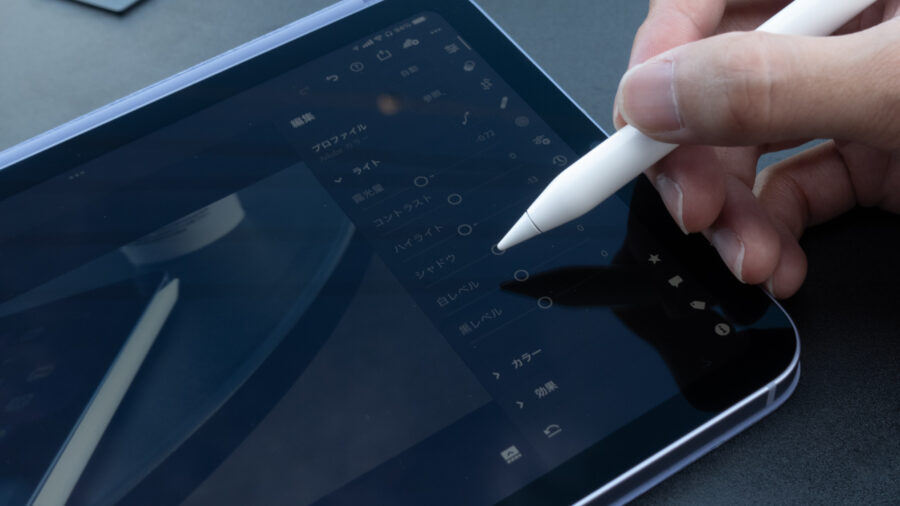 純正Apple Pencilの約5分の1の価格。ワイヤレス充電もできて格安のiPad