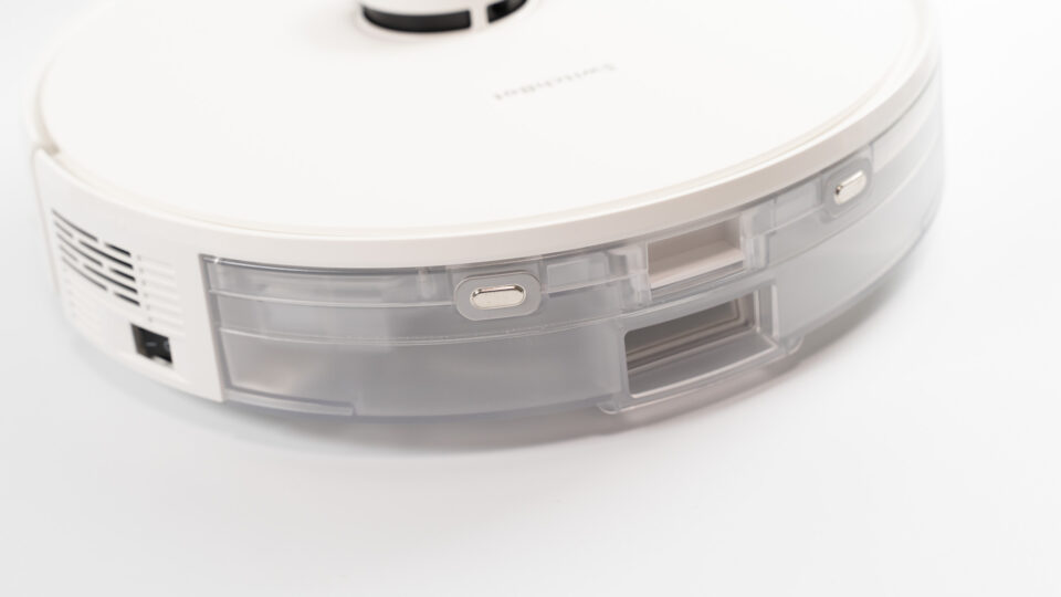 メンテナンスフリーの自動掃除システムの構築の最適解。SwitchBot