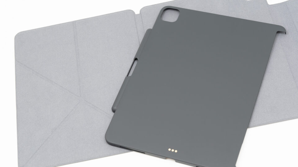 スタンド、Magic Keyboard、Apple Pencilを全て使いたい人のためのiPad