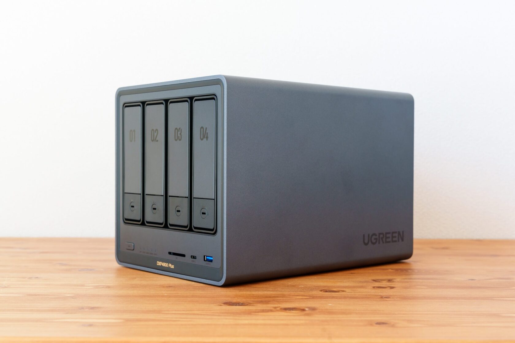 NAS初心者ならこれ一択かも。クラウドとNASの便利さをまとめた『UGREEN