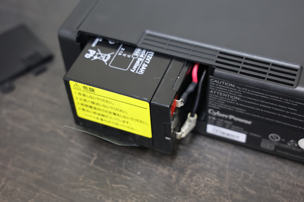 NAS用にUPS（無停電電源装置）を導入！CyberPower CPJ500【レビュー
