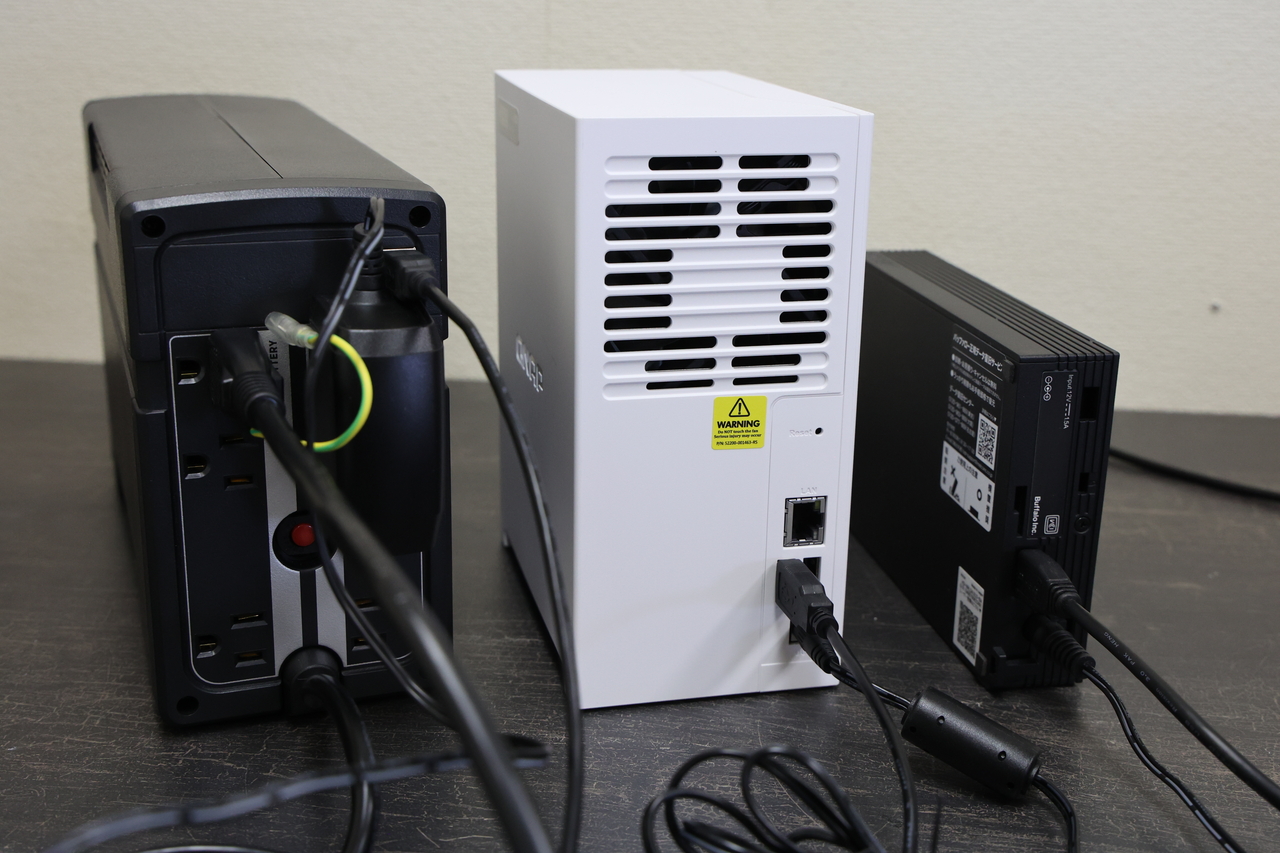 NAS用にUPS（無停電電源装置）を導入！CyberPower CPJ500【レビュー