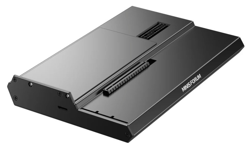 要素盛り過ぎ。MINISFORUM「AtomMan X7 Ti」は4インチLCDやWebカメラ