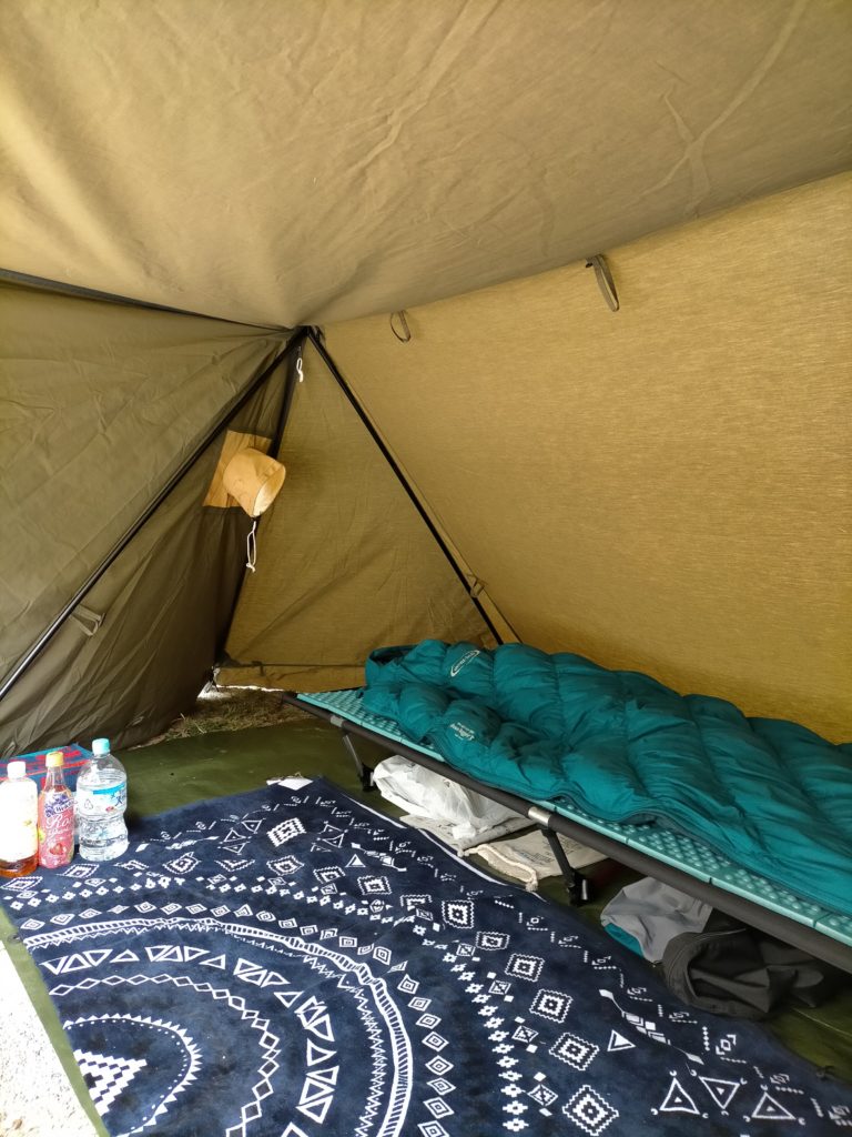 バンドックソロベースEXを二股ポール化！室内広々で超快適！！