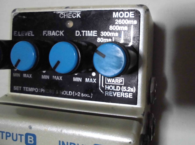 BOSSのDD-6の中古価格と特徴！エフェクター使用レビュー