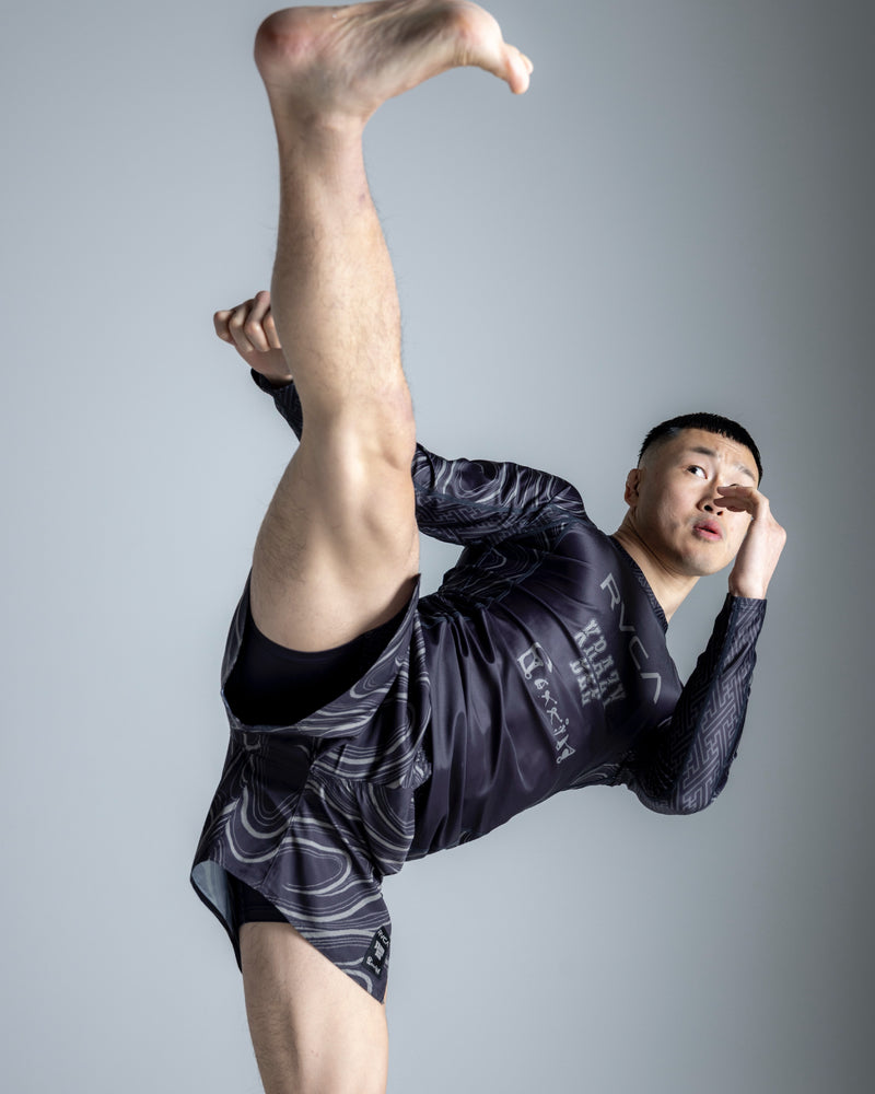 RVCA x KRAZY BEE x GAKKIN FIGHT SHORTS – GXX