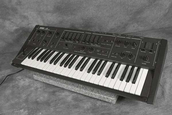 KURZWEIL/カーツウェル シンセサイザー K2600X - 楽器の買取屋さん