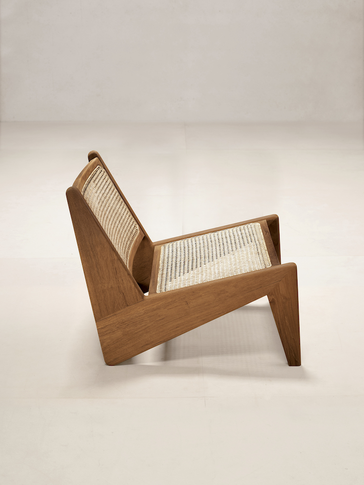 CASA DE | “Kangaroo” Armless Lounge Chair