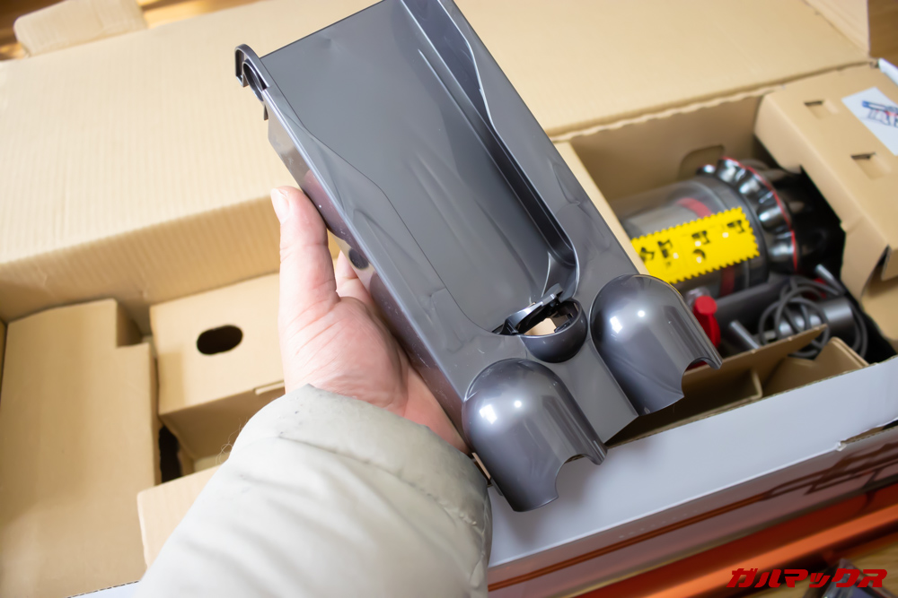 Dyson Cyclone V10 Fluffyのレビュー！使ってみて気がついたメリット