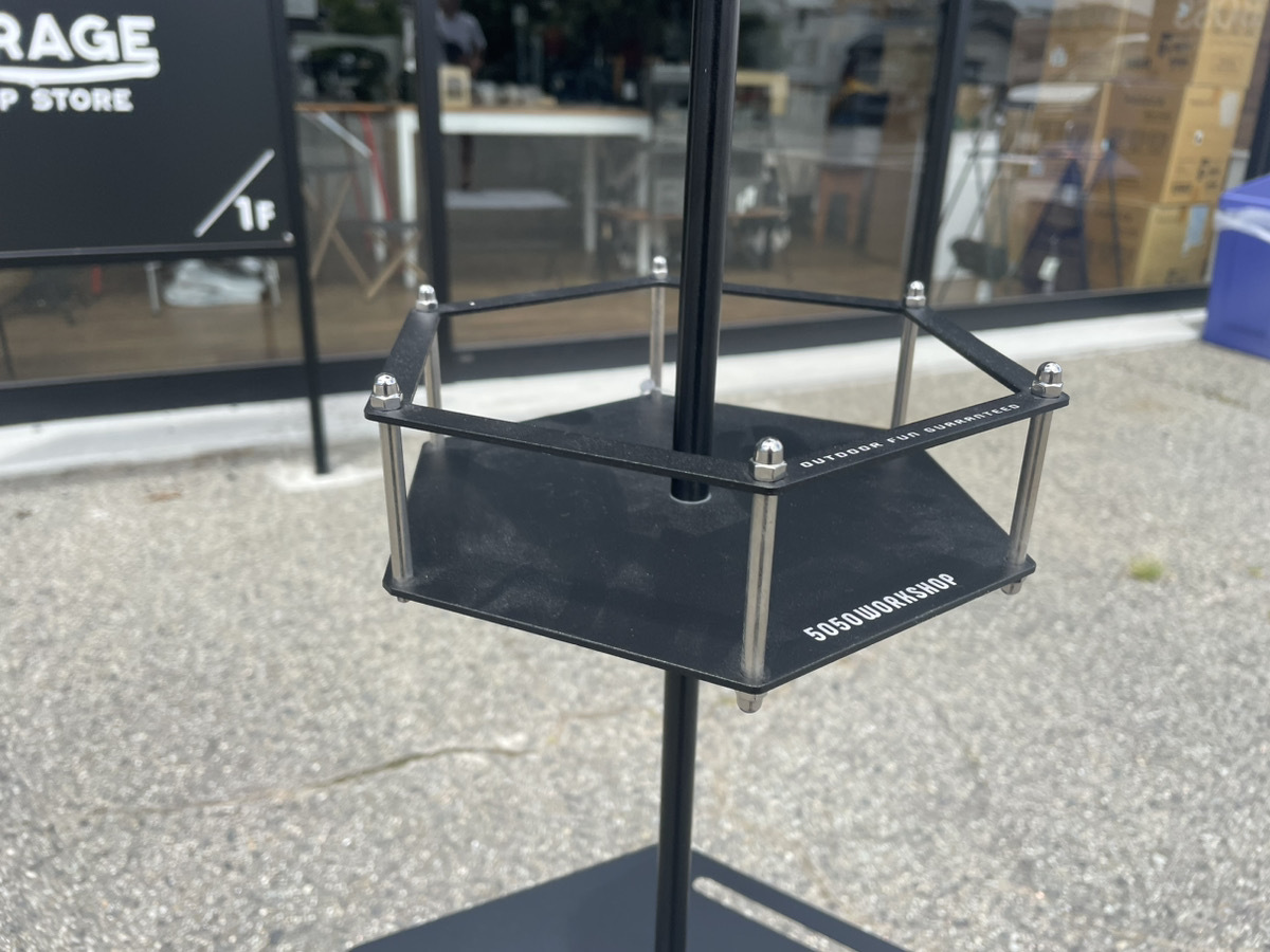 LEDランタンに続いてランタンハンガー!! | 神戸市西区のキャンプ専門