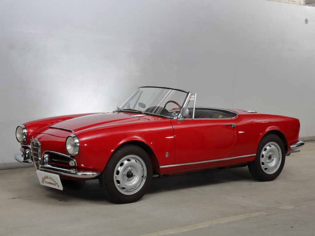 アルファロメオ ジュリア スパイダー | Garage伊太利屋