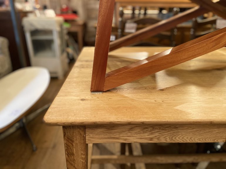 CRASH GATE（クラッシュゲート）／ バーニー ／ ダイニングテーブル