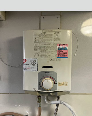 パロマPH-55AE→リンナイRUS-V51YTB(WH)｜東京都荒川区N邸の瞬間