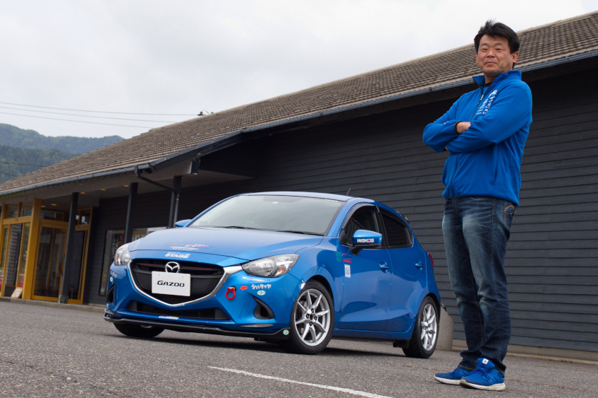 4代目デミオの競技向けグレード15MBで、サーキット走行も街乗りも