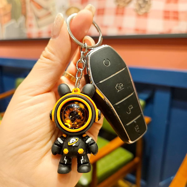 Qoo10] 星空ウサギ宇宙飛行士キーホルダークリエイ