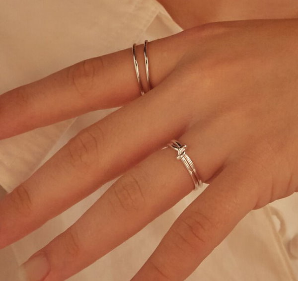 Qoo10] HANNA543 IU着用リング指輪 line knot
