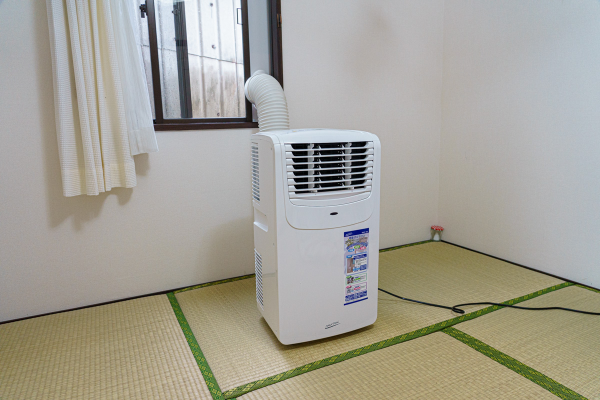 ナカトミ MAC-20 美品 移動式エアコン NAKATOMI ナカトミ MAC-20 移動