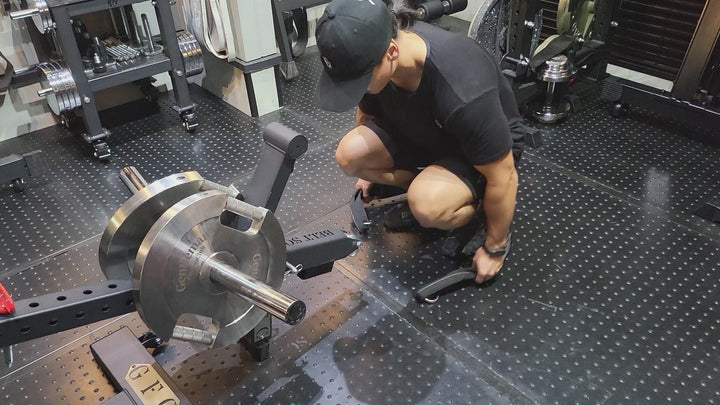 コンパクトベルトスクワット2.0 – GentlemanFitnessClub