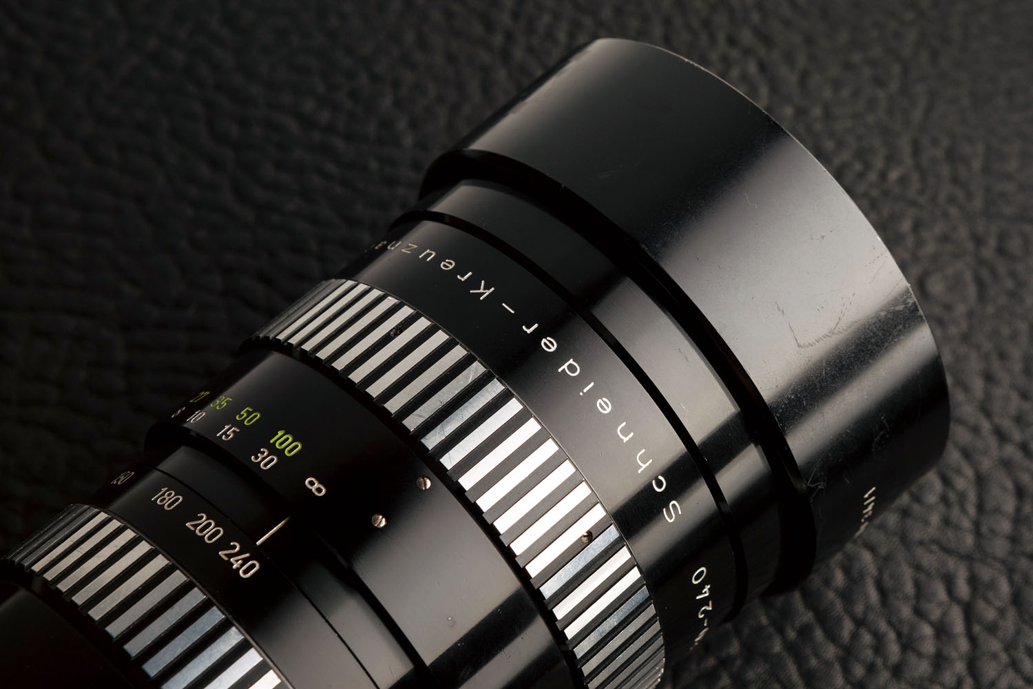 オールドズームレンズ特集】しっかり写るヘビー級「オールドズーム