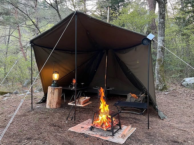 アレンジ自在の前室と二又ポールで内部も広々♪FUTURE FOXの新作