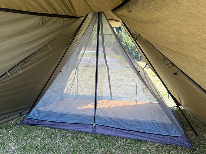 アレンジ自在の前室と二又ポールで内部も広々♪FUTURE FOXの新作