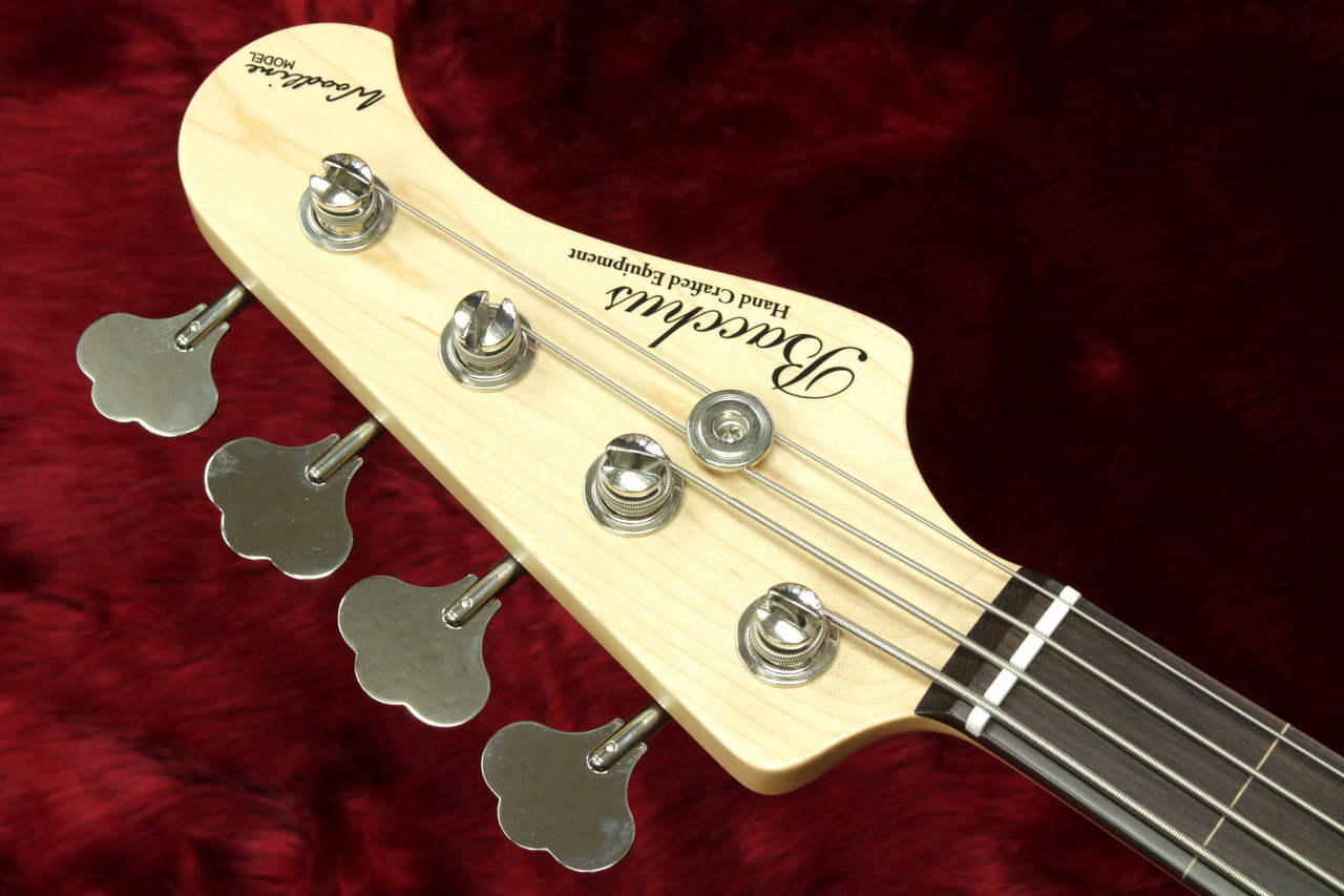 バッカスの歴史やベースの特徴、評価を解説！ 初心者におすすめの