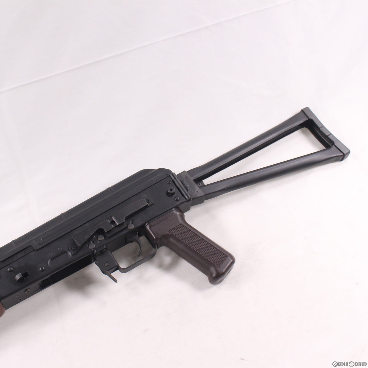 販売価格¥25,967】【中古即納】東京マルイ 次世代電動ガン AKS74N (18