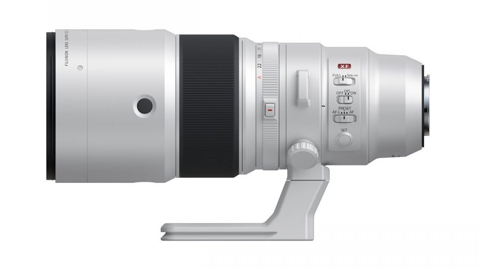 XFレンズ歴代最長の超望遠単焦点レンズが登場！ 富士フイルム