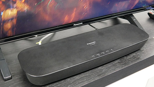 テレビのデッドスペースを有効活用! 隙間に絶妙なパナソニックの小型