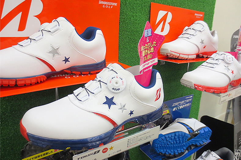 ブリヂストンの新作レディスゴルフシューズは可愛いデザインになります