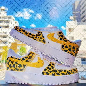 ナイキスワロ スニーカーカスタム NIKE スワロフスキー オーダー