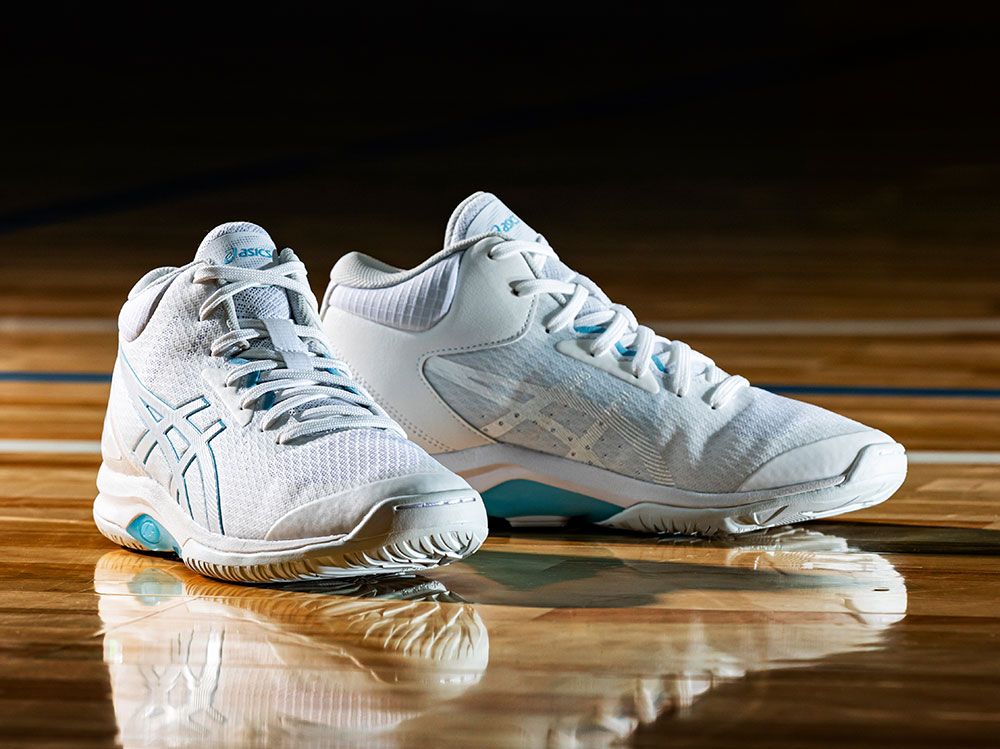 女性プレーヤーの足元を支える『ASICS LADY GELFAIRY 9』が発売