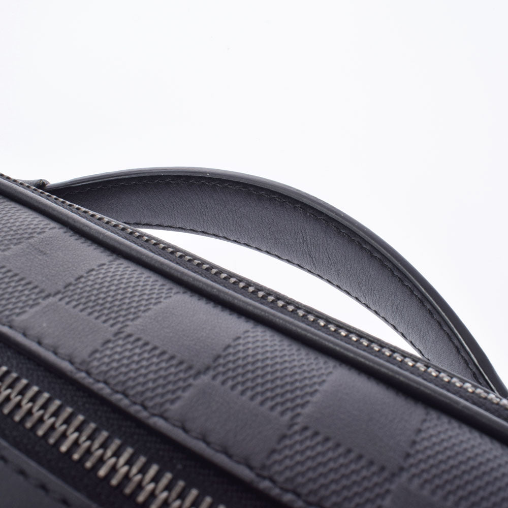 ルイヴィトンアンフィニ アンブレール 14137 黒 メンズ ボディバッグ